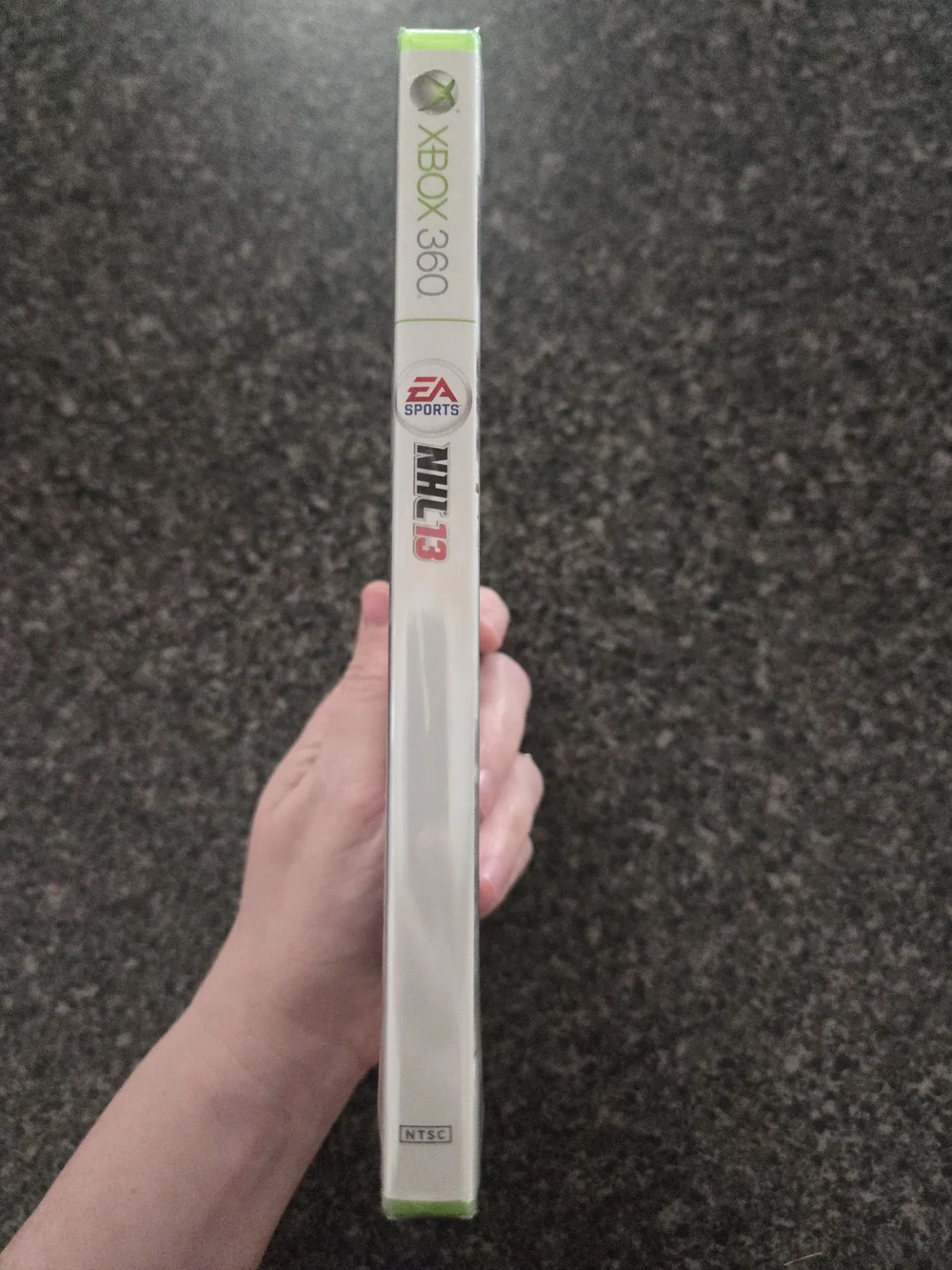EA SPORTS NHL 13 Xbox 360 Video Game - White & Green Cover